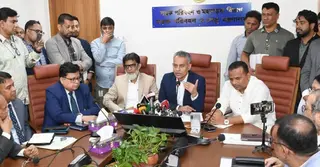 জনভোগান্তি কমিয়ে টেকসই যোগাযোগ ব্যবস্থা নিশ্চিত করতে হবে: মন্ত্রী রবিউল